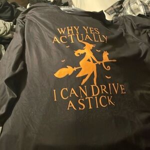 Long sleeve shirt says 4xl